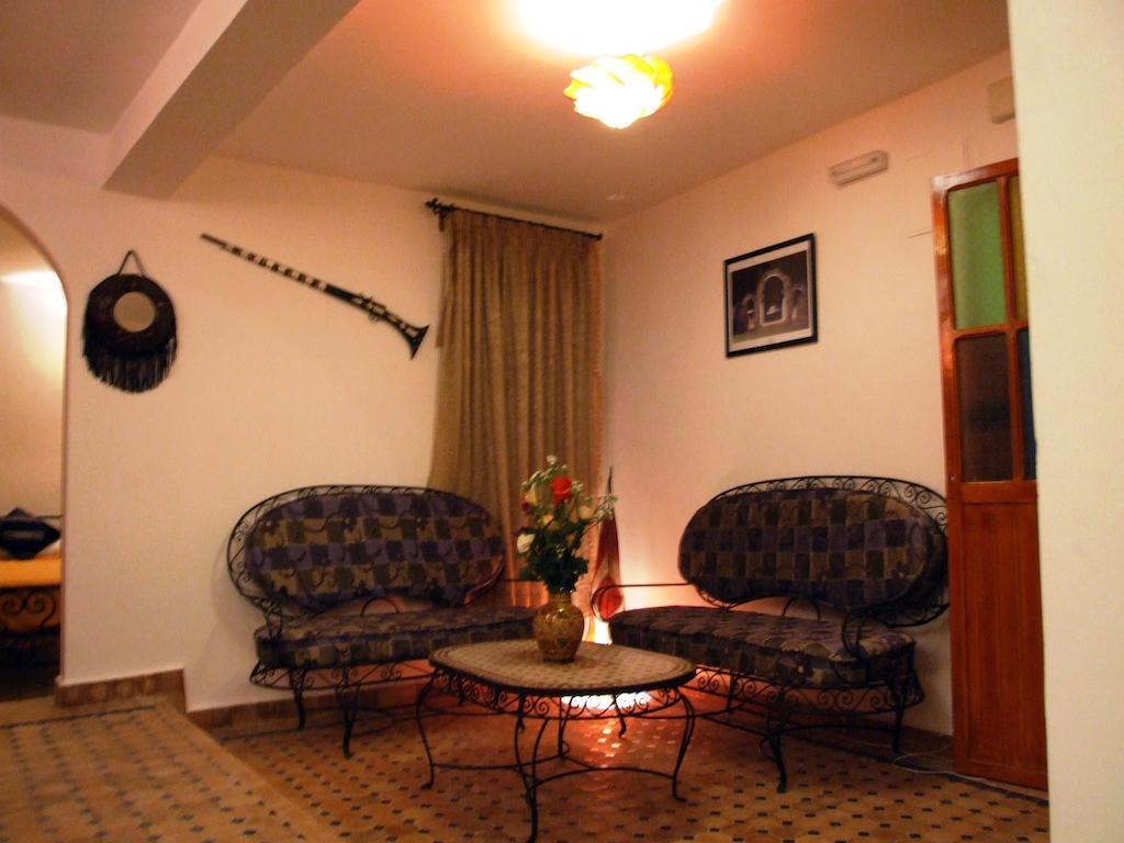 Al Andaloussiya Diyafa Hotell Moulay Idriss Exteriör bild