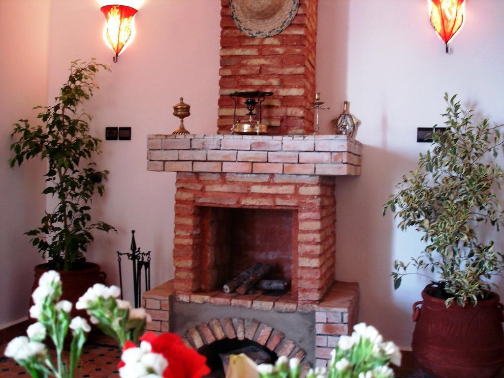 Al Andaloussiya Diyafa Hotell Moulay Idriss Exteriör bild